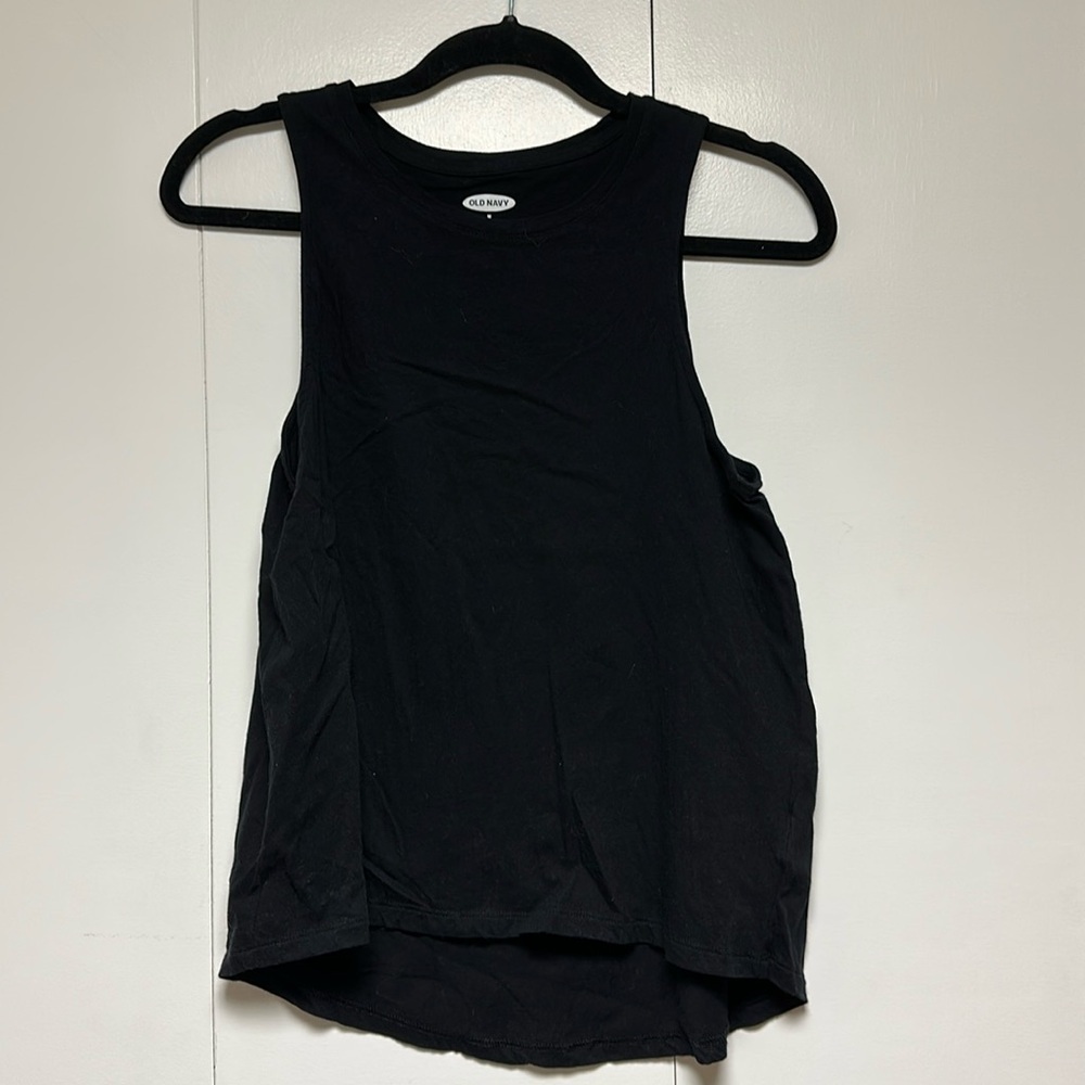 EUC Old Navy blank tank sz medium